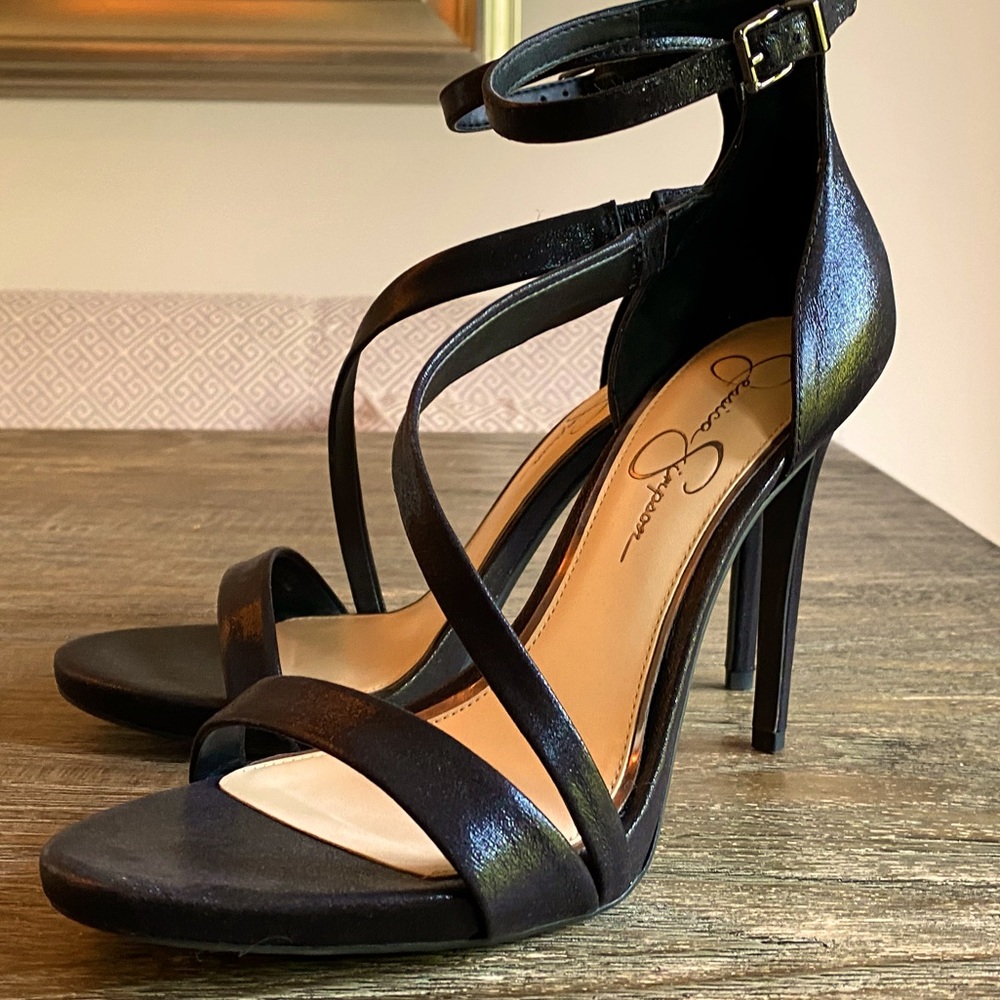 Jessica Simpson 9.5 stilettos